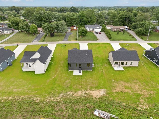811 Oconnor St, Smithville, TN 37166