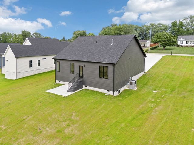 811 Oconnor St, Smithville, TN 37166