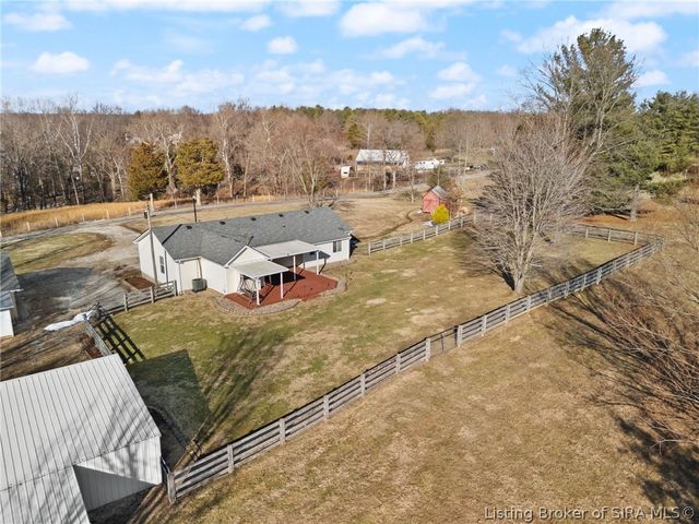 7368 West Relender Road, Georgetown, IN 47122