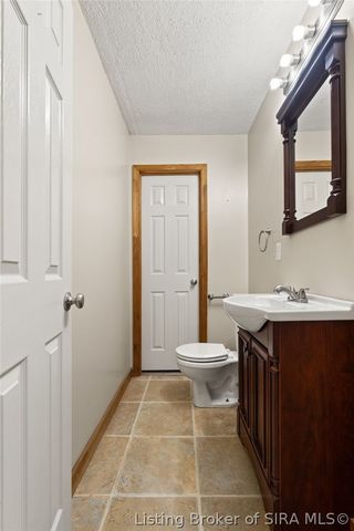 7368 West Relender Road, Georgetown, IN 47122