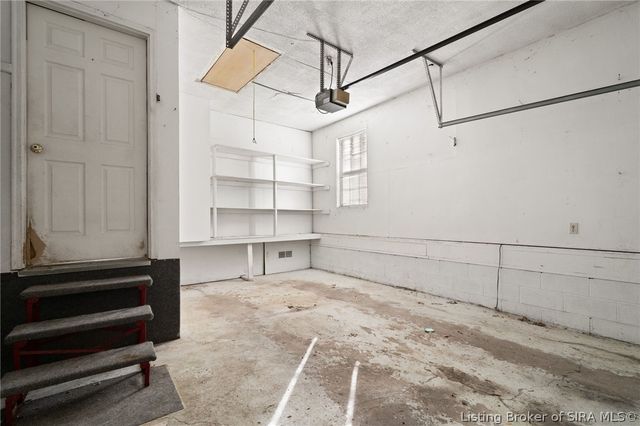 7368 West Relender Road, Georgetown, IN 47122