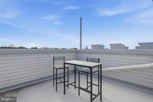2562 E AUBURN ST, Philadelphia, PA 19134
