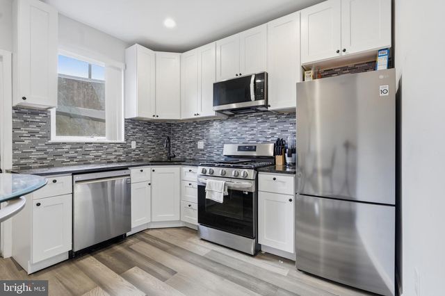 2562 E AUBURN ST, Philadelphia, PA 19134