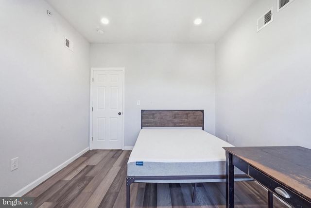 2562 E AUBURN ST, Philadelphia, PA 19134
