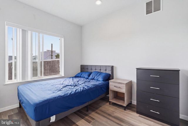 2562 E AUBURN ST, Philadelphia, PA 19134