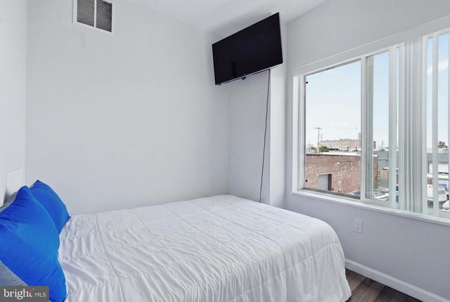 2562 E AUBURN ST, Philadelphia, PA 19134