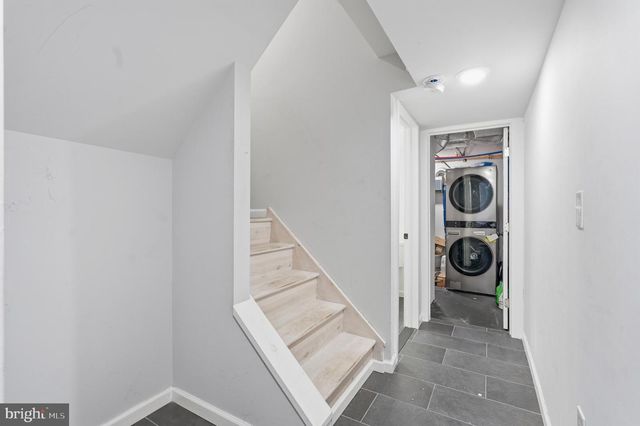 2562 E AUBURN ST, Philadelphia, PA 19134