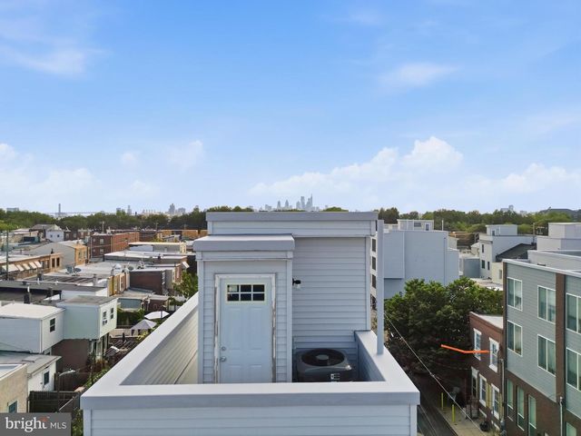 2562 E AUBURN ST, Philadelphia, PA 19134
