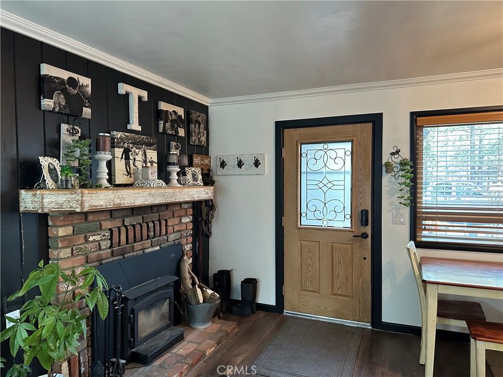 Image 6 of property listing at 867 B Lane, Big Bear City, CA 92314