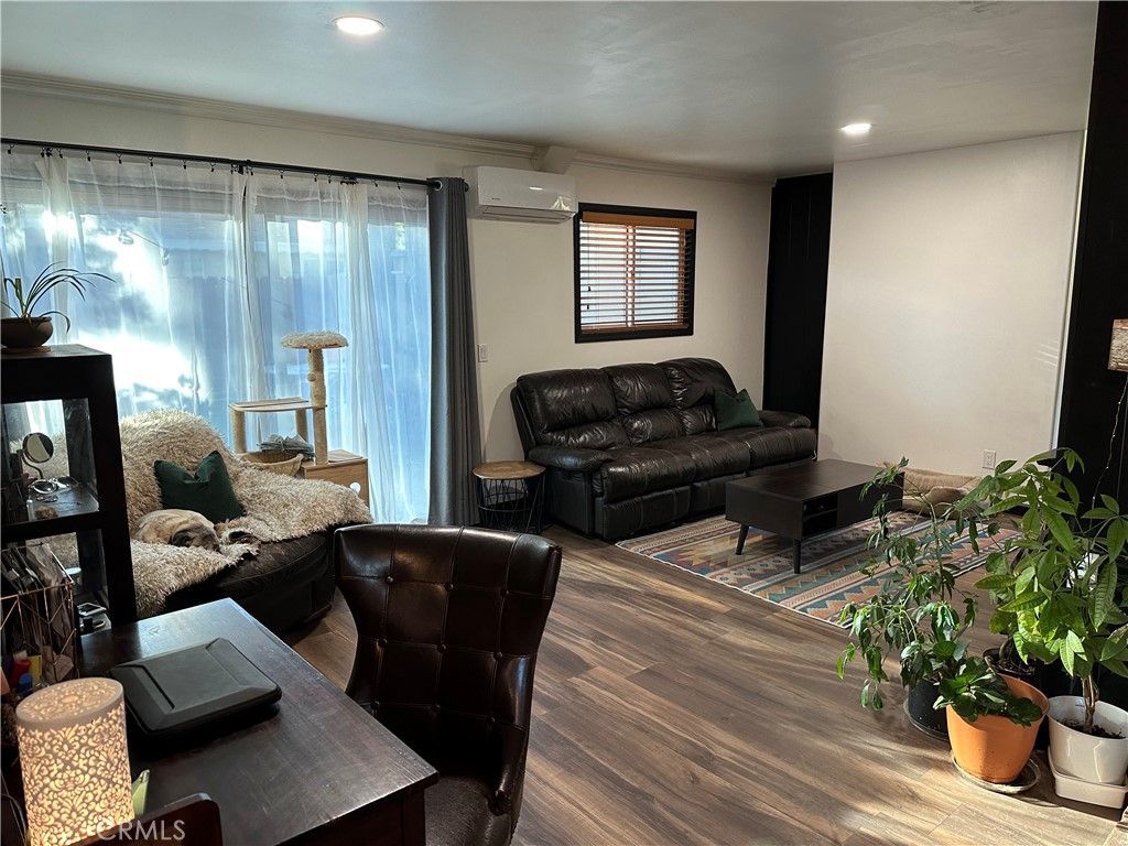 Image 9 of property listing at 867 B Lane, Big Bear City, CA 92314