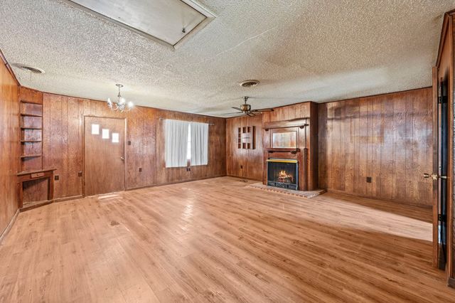 4026 Dixon Circle, Greenville, TX 75401