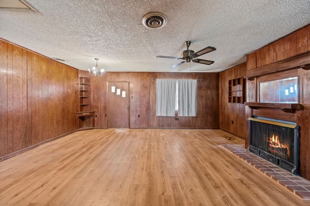 4026 Dixon Circle, Greenville, TX 75401