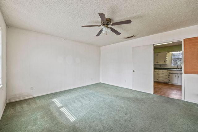 4026 Dixon Circle, Greenville, TX 75401