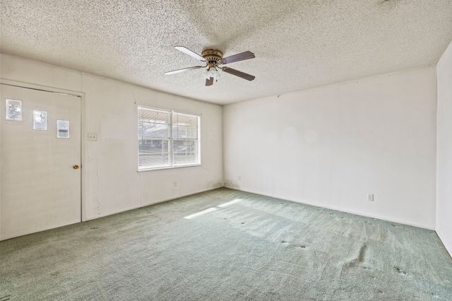 4026 Dixon Circle, Greenville, TX 75401