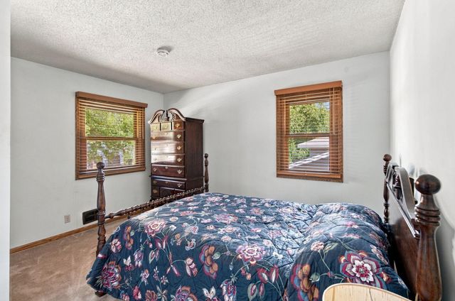 1531 15th Street NW, New Brighton, MN 55112