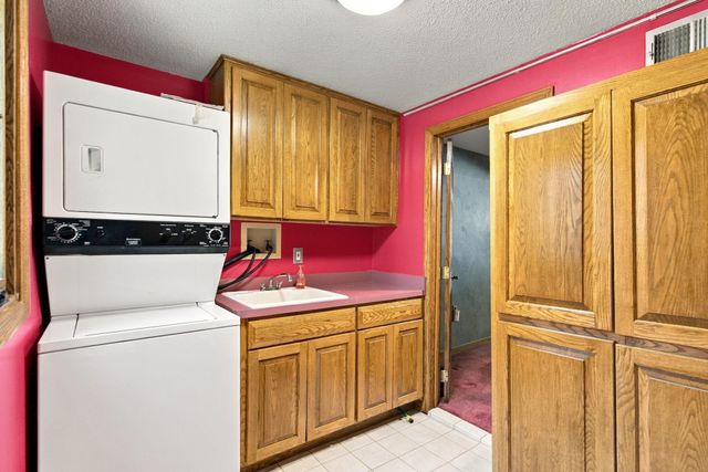 1531 15th Street NW, New Brighton, MN 55112