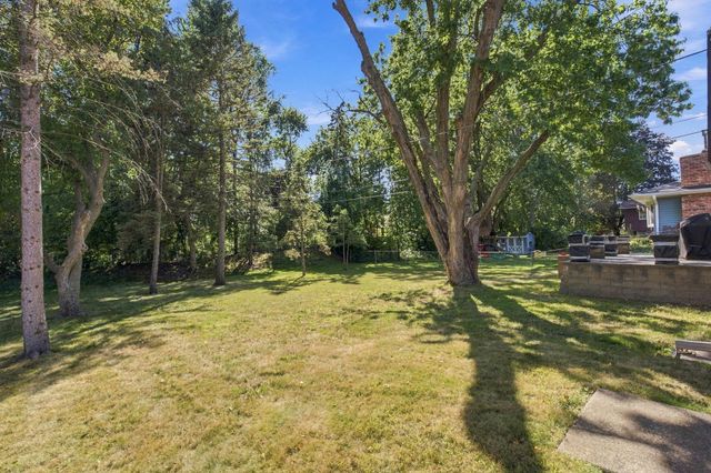 1531 15th Street NW, New Brighton, MN 55112