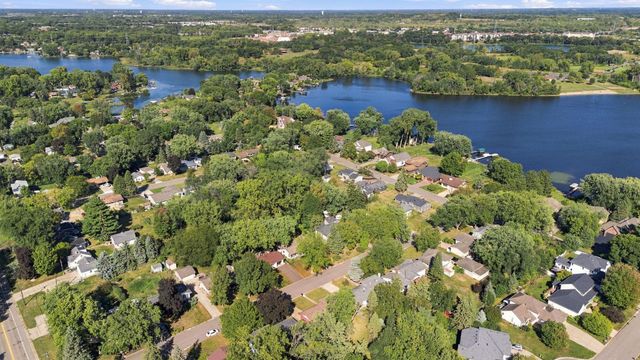 1531 15th Street NW, New Brighton, MN 55112