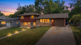 1531 15th Street NW, New Brighton, MN 55112