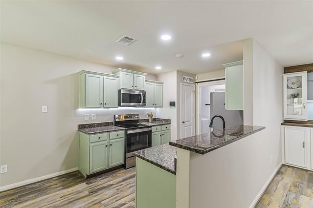 17418 Cedar Rock Drive, Hockley, TX 77447