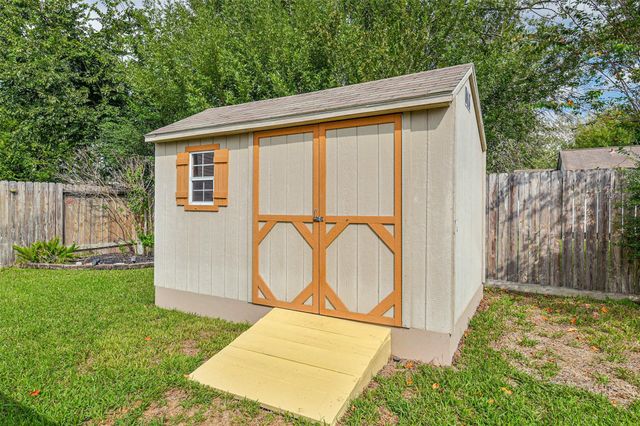 17418 Cedar Rock Drive, Hockley, TX 77447