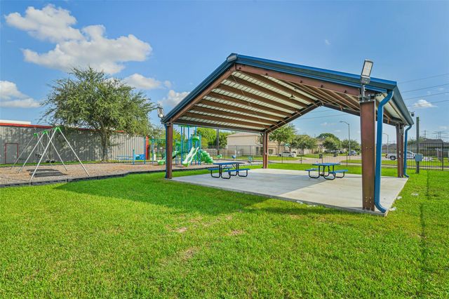 17418 Cedar Rock Drive, Hockley, TX 77447