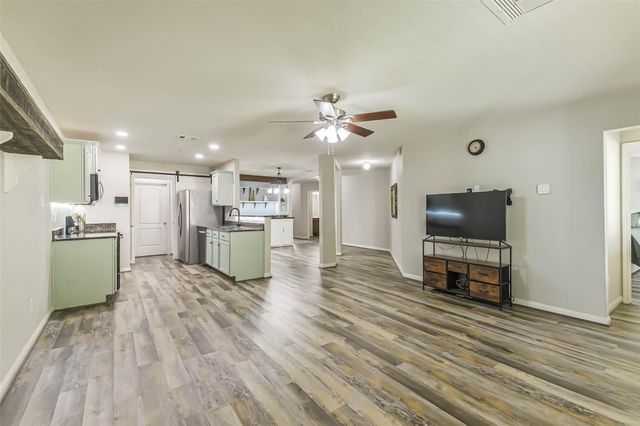 17418 Cedar Rock Drive, Hockley, TX 77447
