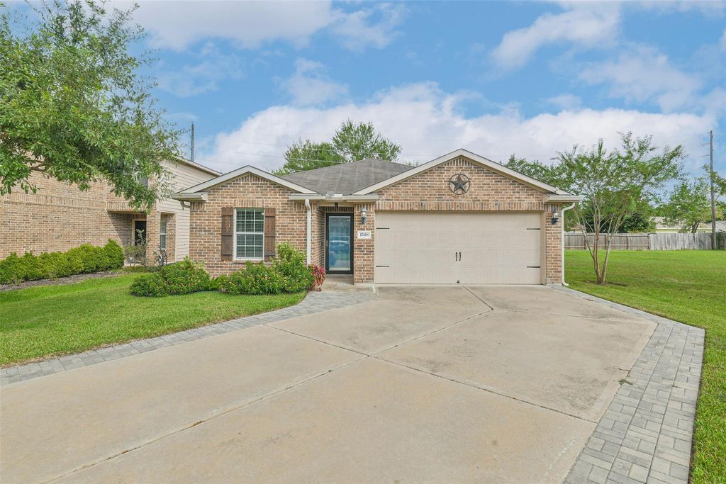 17418 Cedar Rock Drive, Hockley, TX 77447