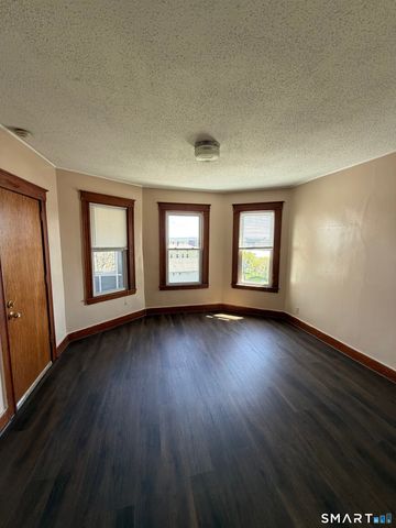60 Booth Street 3S, New Britain, CT 06053