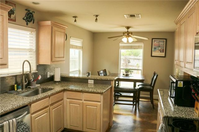 15037 Tesoro Dr, Corpus Christi, TX 78418