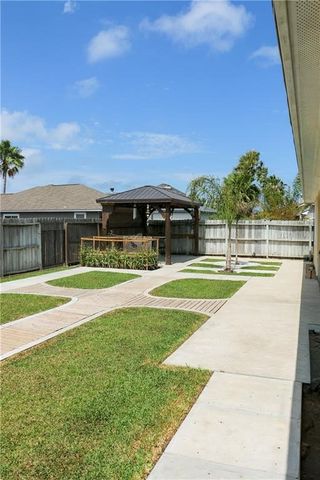 15037 Tesoro Dr, Corpus Christi, TX 78418