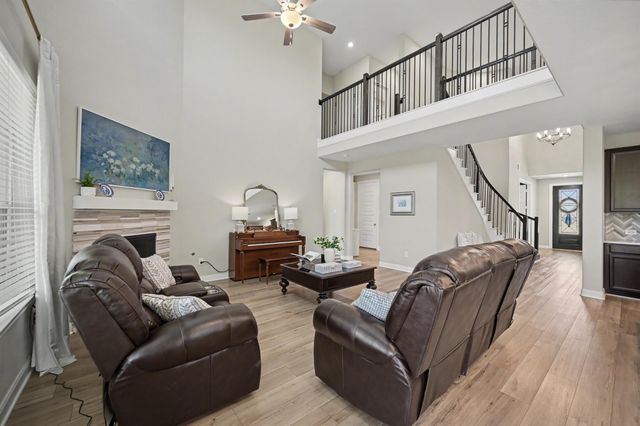 17607 Harper's Way, Conroe, TX 77385
