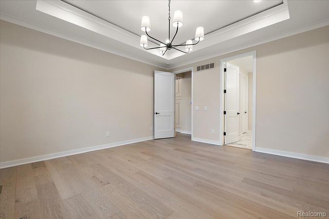 2044 Breckenridge Court, Rochester, MI 48307