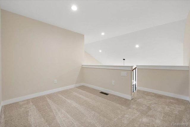 2044 Breckenridge Court, Rochester, MI 48307