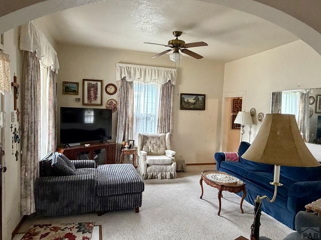 214 E Routt Ave, Pueblo, CO 81004