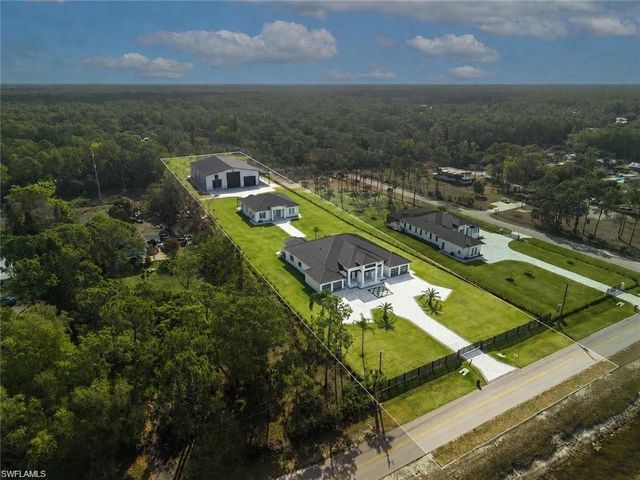 1874 39th ST SW, Naples, FL 34117