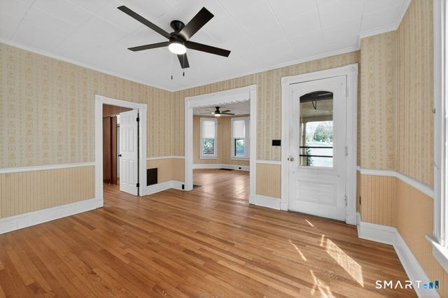 164 West Main Street, Southington, CT 06479