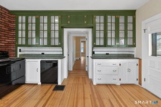 164 West Main Street, Southington, CT 06479