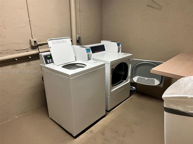 8103 Camino Real C413, Miami, FL 33143