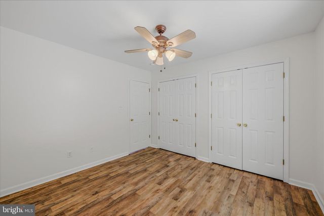 196 FLAGSTONE LN, Berkeley Springs, WV 25411