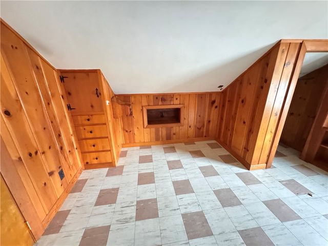 87 Lincoln Park Avenue, Cranston, RI 02920