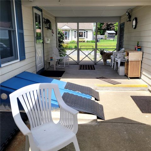 87 Lincoln Park Avenue, Cranston, RI 02920