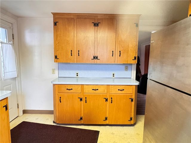 87 Lincoln Park Avenue, Cranston, RI 02920