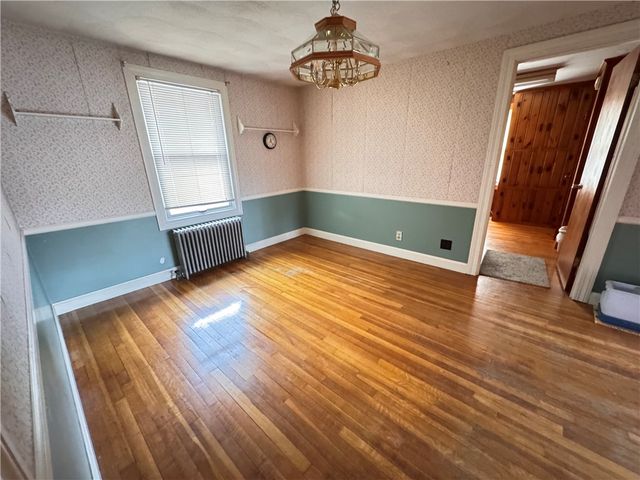 87 Lincoln Park Avenue, Cranston, RI 02920