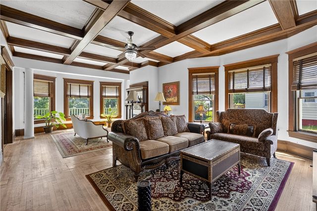 24 Shady Ave, Burgettstown Boro, PA 15021