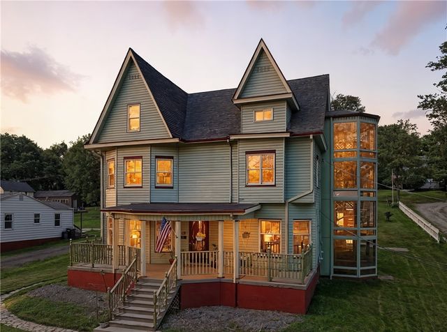 24 Shady Ave, Burgettstown Boro, PA 15021