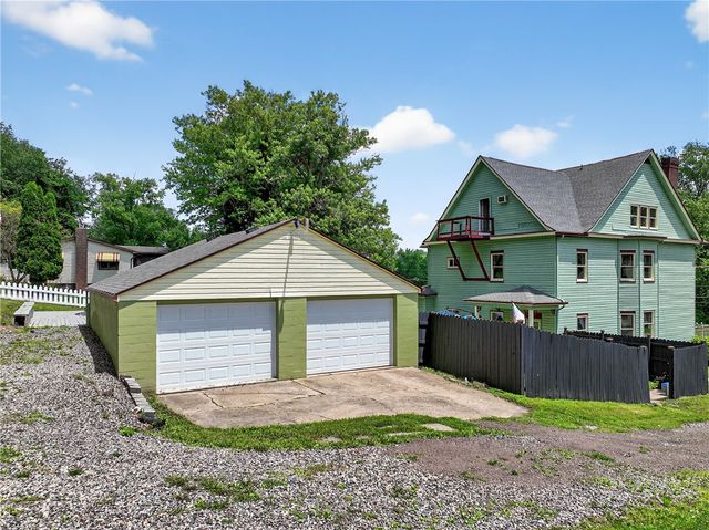 24 Shady Ave, Burgettstown Boro, PA 15021