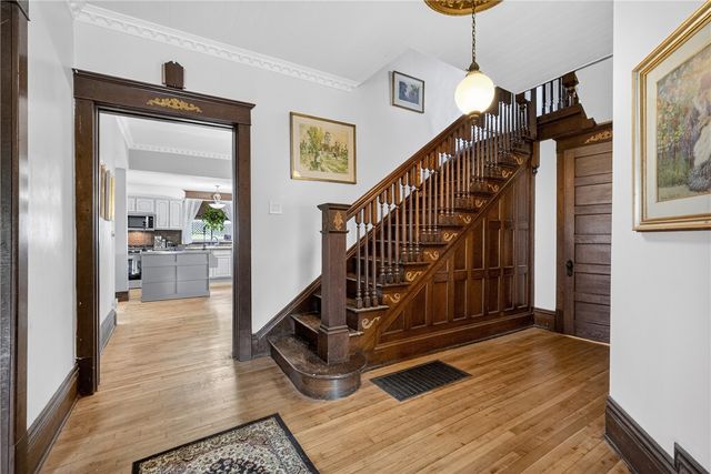 24 Shady Ave, Burgettstown Boro, PA 15021