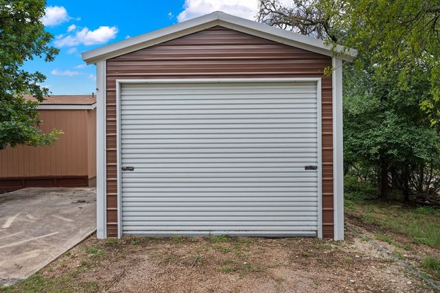 117 Josephine St, Ingram, TX 78025
