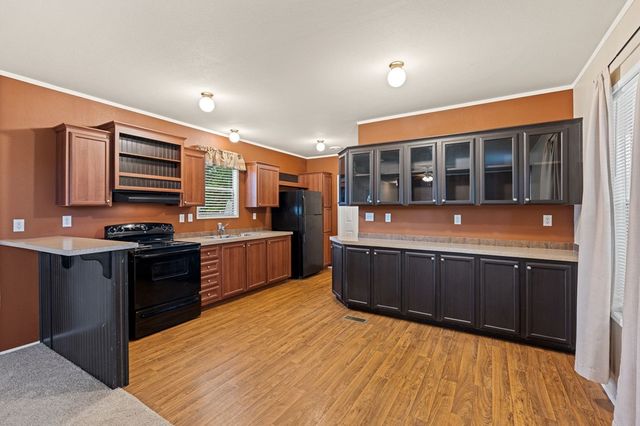 117 Josephine St, Ingram, TX 78025